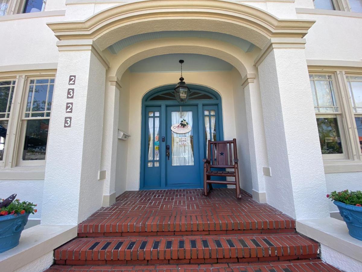 Avenue O Bed And Breakfast Galveston Eksteriør billede