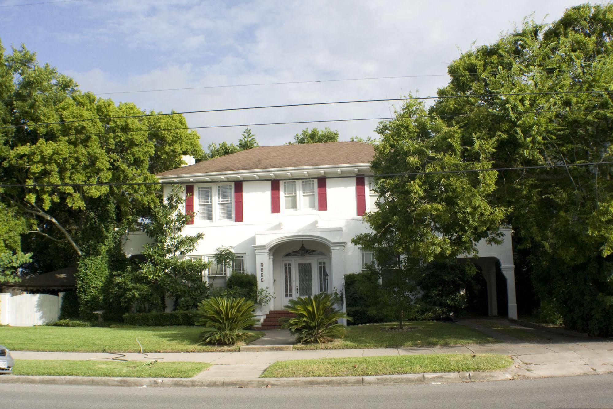 Avenue O Bed And Breakfast Galveston Eksteriør billede