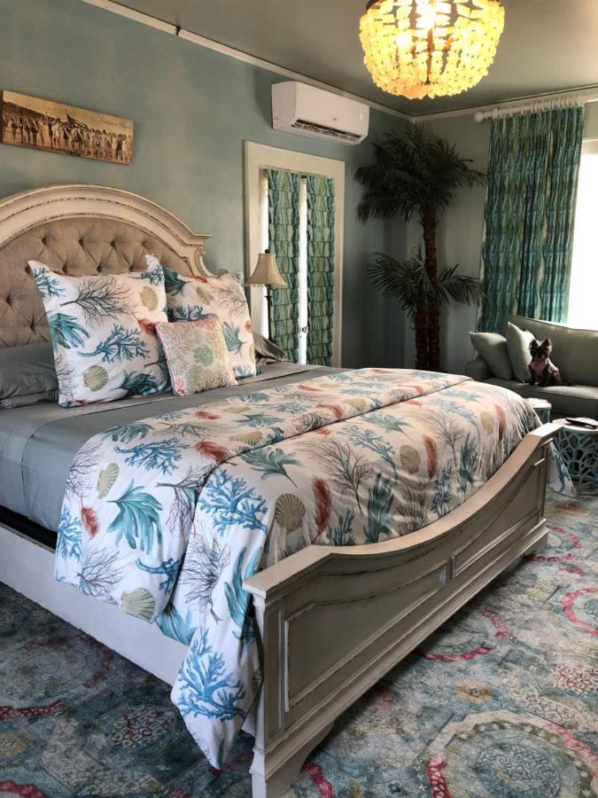 Avenue O Bed And Breakfast Galveston Eksteriør billede